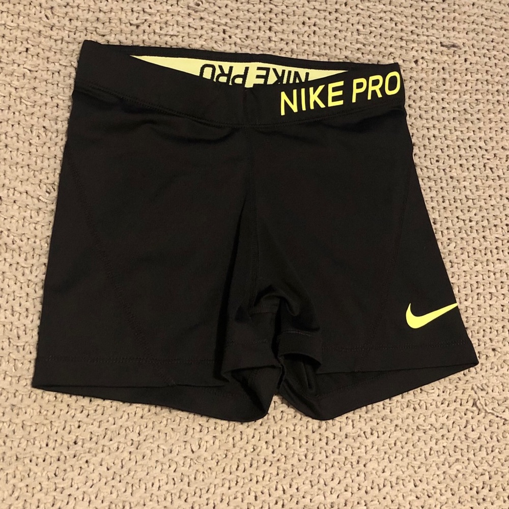 Black  Nike Pro Spandex Shorts Size S